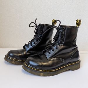 Doc Martens 1460 Women's Size 6